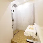 En Bord De Avec Jaccuzi * Publier